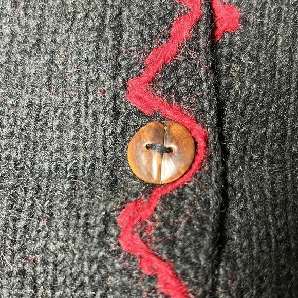 Newari button down 💯 wool cardigan handcrafted by Icelandic Design l/xl granny - Picture 4 of 17